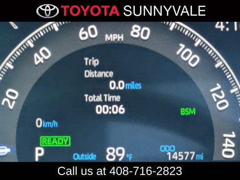 Used 2023 Toyota RAV4 XLE Premium image 30