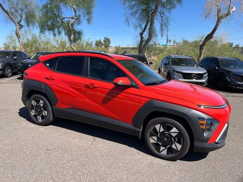 Used 2024 Hyundai Kona SEL image 6