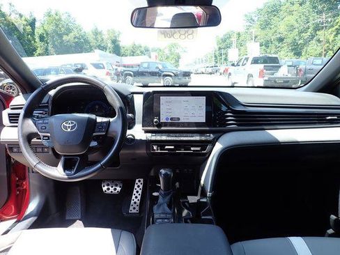 Certified 2025 Toyota Camry SE FWD image 12