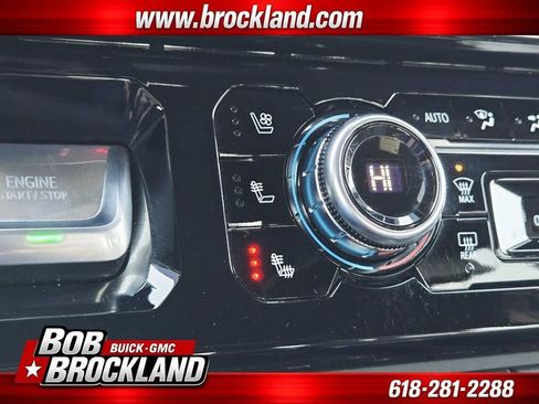 Used 2025 GMC Sierra 1500 AT4 w/ AT4 Premium Package AWD/4WD image 37