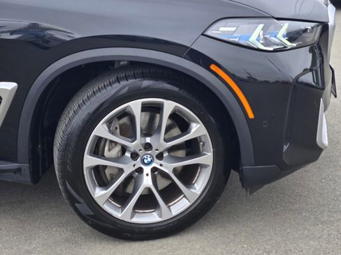 Used 2025 BMW X5 xDrive50e AWD/4WD image 9