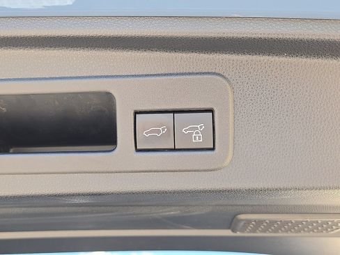 Used 2025 Toyota 4Runner TRD Off-Road Premium w/ Tow Technology Package AWD/4WD image 14