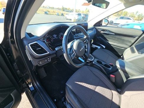 Certified 2023 Kia Seltos S w/ Navigation Package image 14