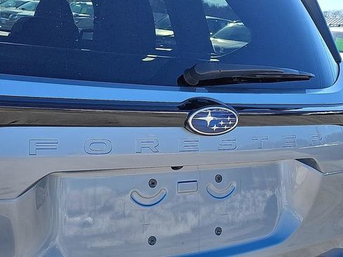 Certified 2025 Subaru Forester Limited image 34