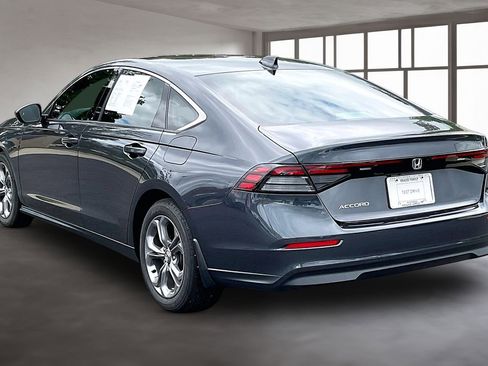 Used 2024 Honda Accord EX image 4