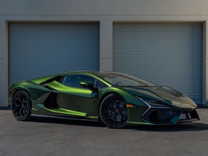 New 2026 Lamborghini Revuelto