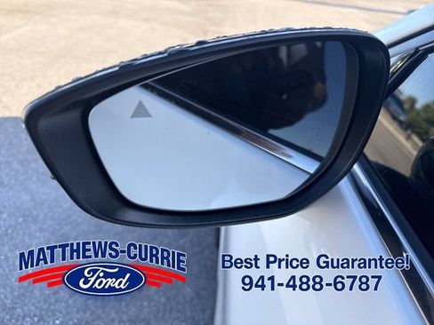 Used 2021 MAZDA MAZDA3 AWD 2.5 Turbo Hatchback image 8