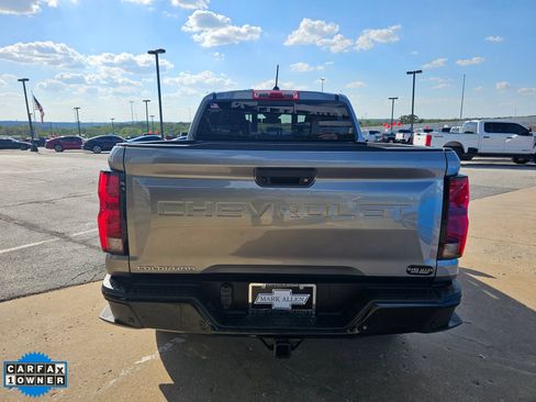Used 2026 Chevrolet Colorado Z71 w/ Technology Package AWD/4WD image 5