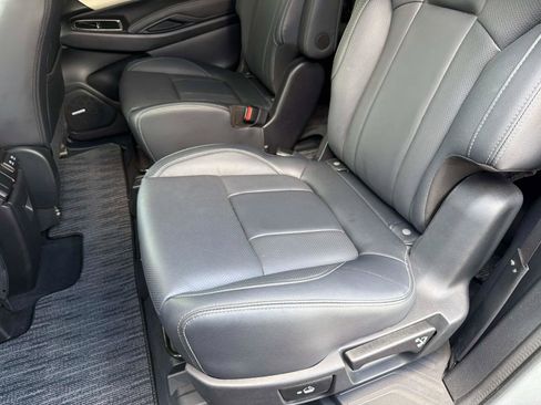 Used 2021 Subaru Ascent Limited w/ Technology Package AWD/4WD image 14