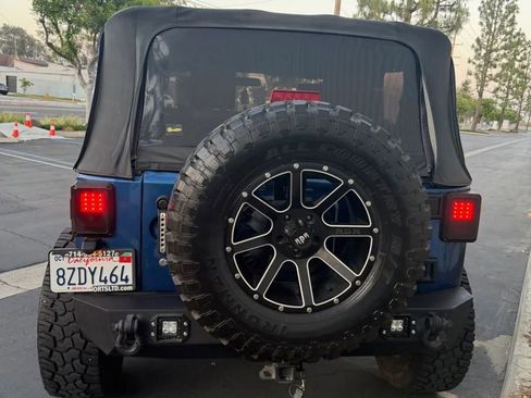 Used 2010 Jeep Wrangler Sport AWD/4WD image 7