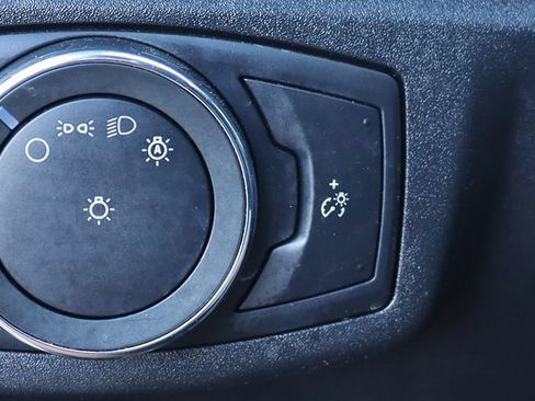 Used 2019 Ford Fusion SE FWD image 41