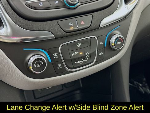 Used 2024 Chevrolet Equinox LS w/ LS Convenience Package FWD image 20