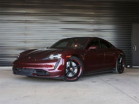Certified 2022 Porsche Taycan Turbo image 1