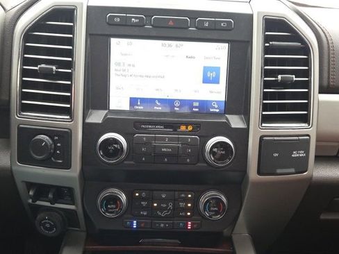 Used 2021 Ford F350 King Ranch w/ King Ranch Ultimate Package AWD/4WD image 27