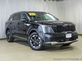 Used 2024 Kia Sorento S video 2
