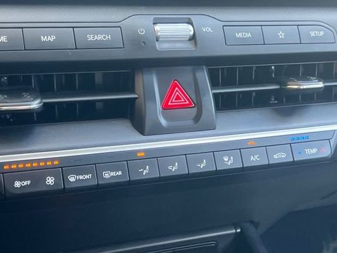 Used 2025 Kia K4 image 25