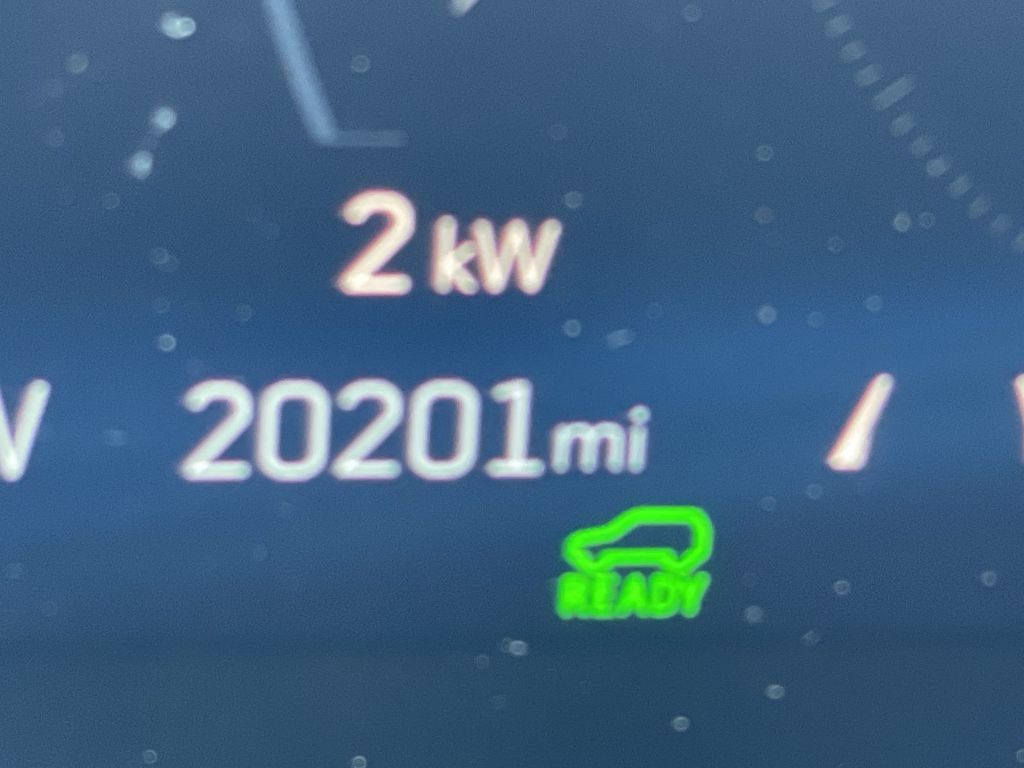 Certified 2024 Cadillac Lyriq Luxury AWD/4WD image 14