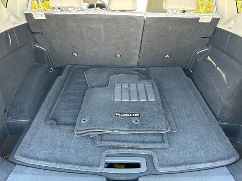 Certified 2023 Nissan Rogue SV image 18