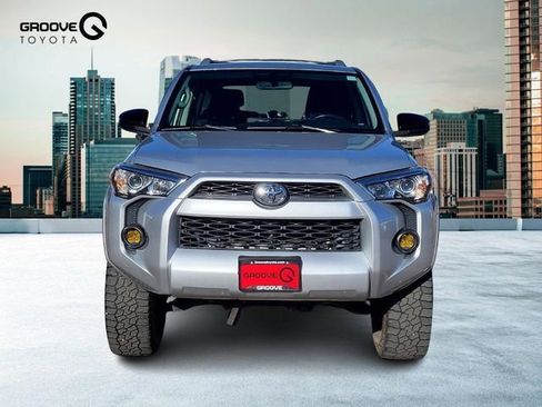 Used 2016 Toyota 4Runner SR5 image 9