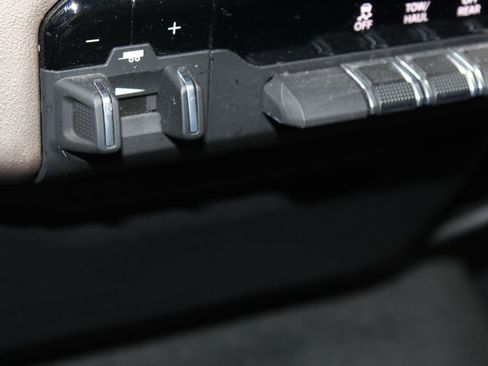 Used 2022 RAM 1500 Laramie image 45