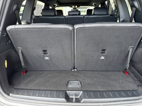 Certified 2020 Mercedes-Benz GLB 250 4MATIC image 13