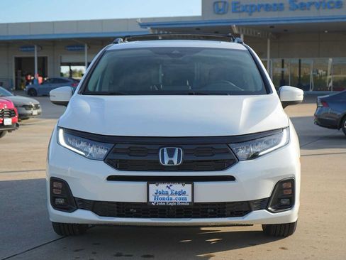 Used 2026 Honda Odyssey EX-L image 6