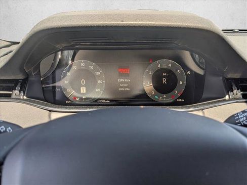 Used 2026 Land Rover Range Rover Evoque S AWD/4WD image 11