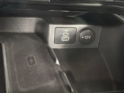 Used 2024 Ford Escape ST-Line Elite w/ Premium Technology Package image 28