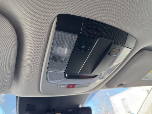 Used 2024 Kia Sorento EX image 31