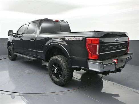 Certified 2021 Ford F250 Lariat w/ Tremor Off-Road Package AWD/4WD image 4