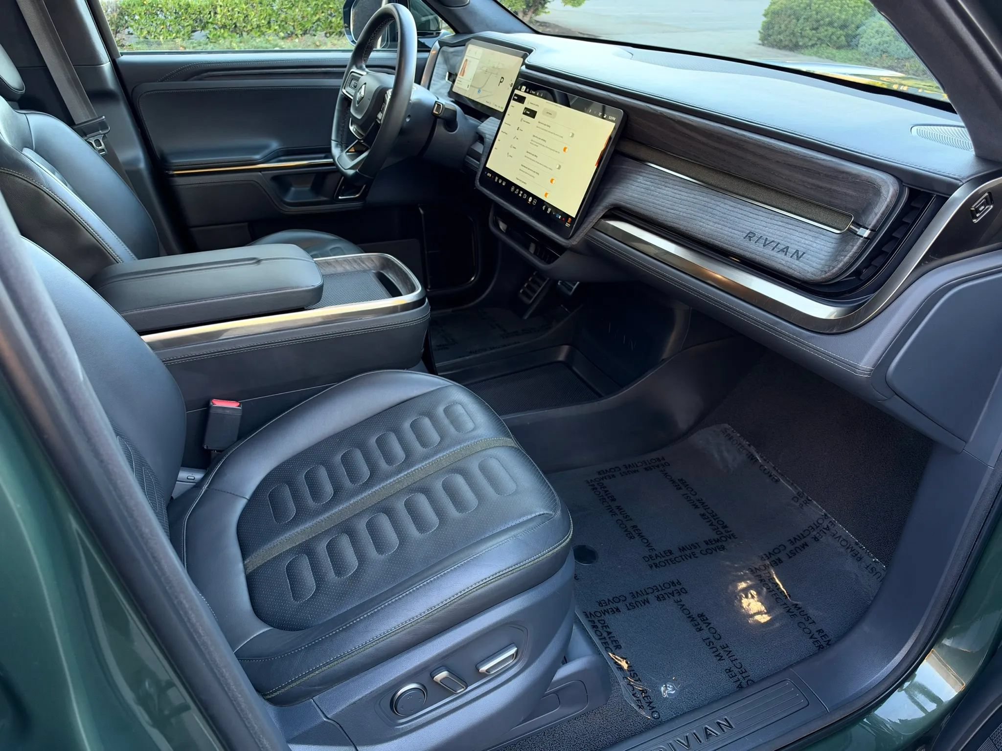 Used 2022 Rivian R1T Adventure AWD/4WD image 46