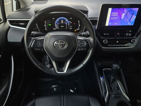 Used 2023 Toyota Corolla XLE image 12
