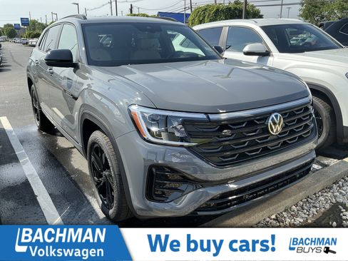 New 2026 Volkswagen Atlas Cross Sport SEL R-Line AWD/4WD image 1
