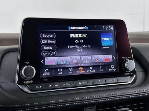 Used 2023 Nissan Rogue SV FWD image 21