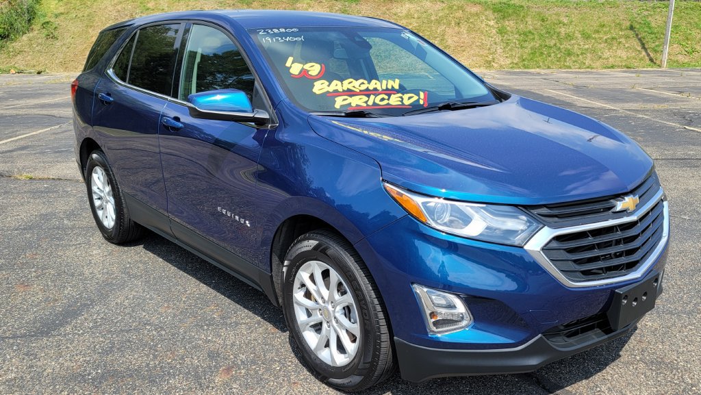 Used 2019 Chevrolet Equinox LT w/ Driver Convenience Package FWD image 2