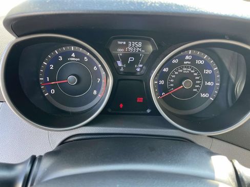 Used 2013 Hyundai Elantra GLS w/ Preferred Pkg FWD image 14