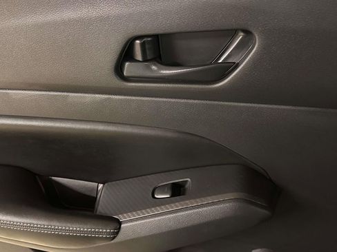 Used 2024 Nissan Altima 2.5 SV image 22