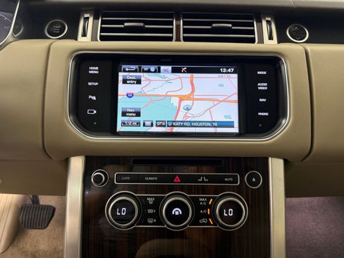 Used 2014 Land Rover Range Rover HSE AWD/4WD image 23