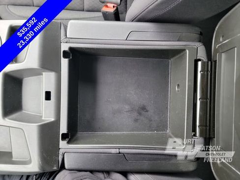 Used 2023 Chevrolet Silverado 1500 LT image 18