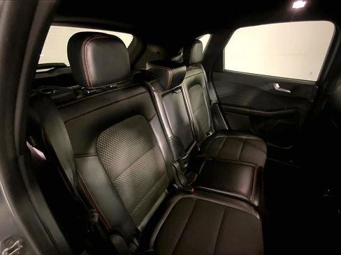 Used 2024 Ford Escape ST-Line image 23