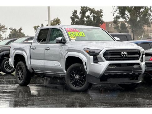 New 2026 Toyota Tacoma SR5 image 2