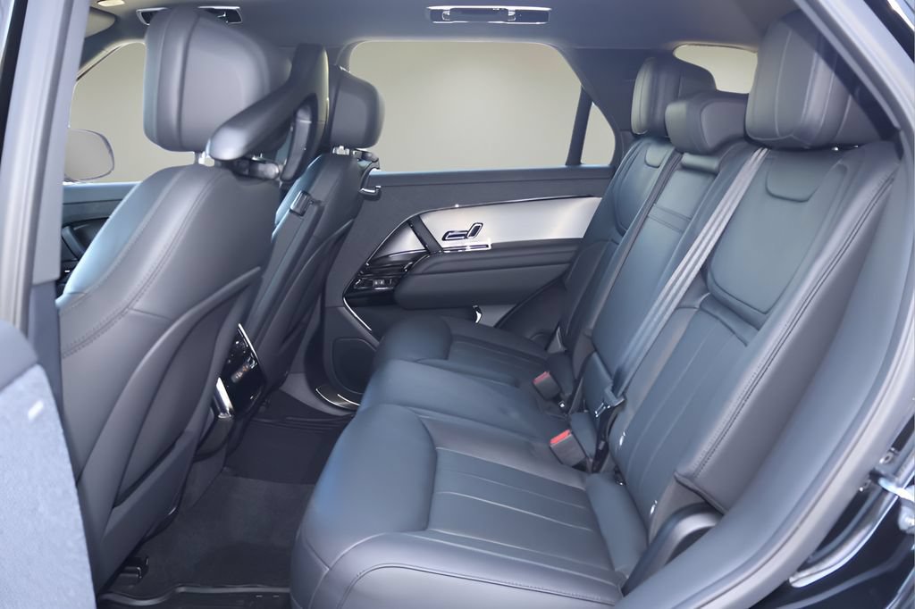 New 2026 Land Rover Range Rover Sport Dynamic SE AWD/4WD image 12