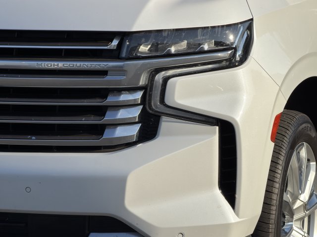 Certified 2022 Chevrolet Tahoe High Country AWD/4WD image 11