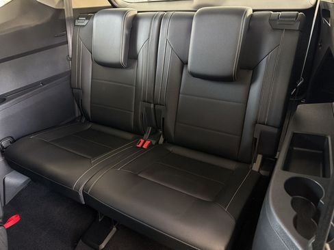 Used 2023 Volkswagen Atlas SE FWD image 33
