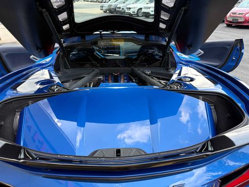 Used 2021 Chevrolet Corvette Stingray Premium Cpe w/ Z51 Performance Package RWD image 30