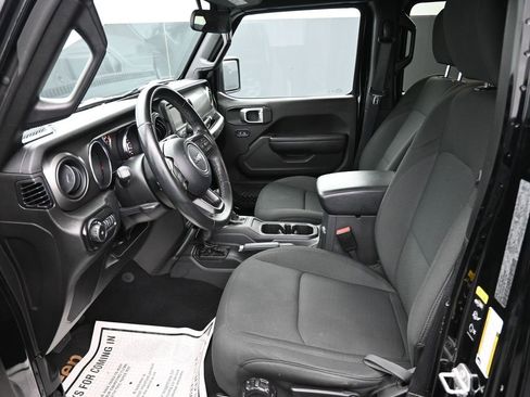 Used 2021 Jeep Wrangler Unlimited Sport image 11