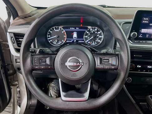 Used 2023 Nissan Rogue SV AWD/4WD image 9