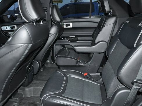 Used 2023 Ford Explorer ST w/ Equipment Group 401A image 12