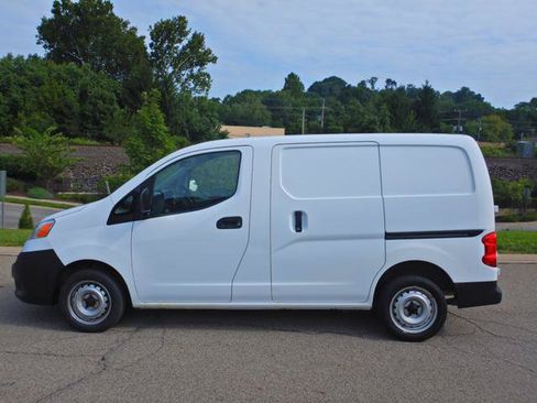 Used 2016 Nissan NV200 S w/ Back Door Glass Package FWD image 12