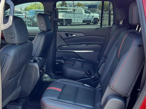 Certified 2024 Chevrolet Traverse RS w/ LPO, Floor Liner Package AWD/4WD image 16